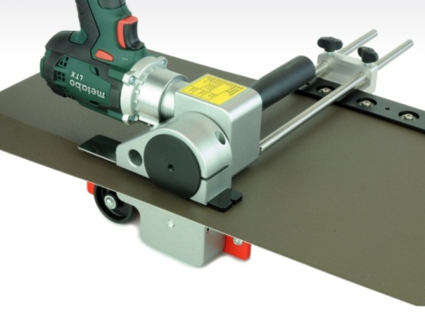 Boczny ogranicznik WUKO Clipper 1022 do blach płaskich – precyzyjne prowadzenie cięcia
