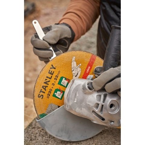 Szlifierka kątowa 230mm, 2000W, FATMAX Stanley [FMEG232-QS]