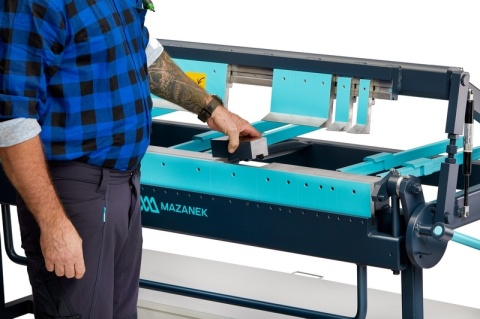 Zaginarka ręczna segmentowa ZGRs 1000 L/1,0 MAZANEK
