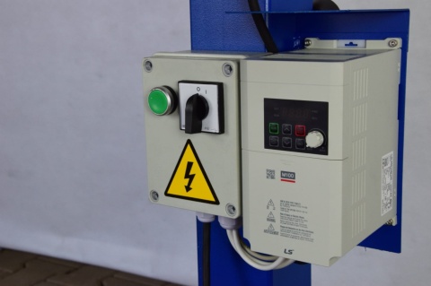 Żłobiarka ręczna do blachy ZB-1.5 MAAD ELEKTRYCZNA