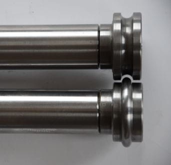 Żłobiarka ręczna do blachy ZB-1.5 MAAD NA STOJAKU