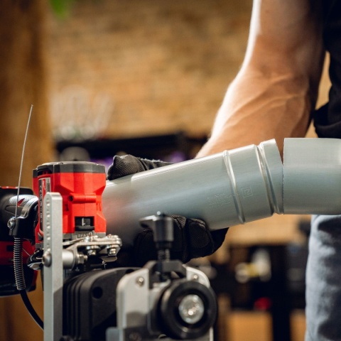 AccuBeader Buschmann Tools – Przenośna Maszyna do żłobienia Rur i Blach