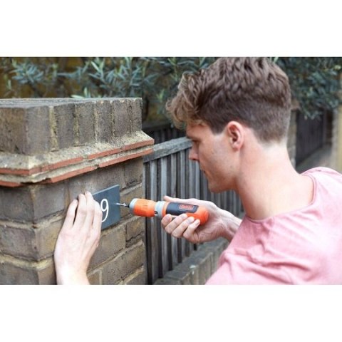 Wkrętak akumulatorowy 3,6V z końcówkami 1/4", Black+Decker [BCF603C-QW] 1,5Ah