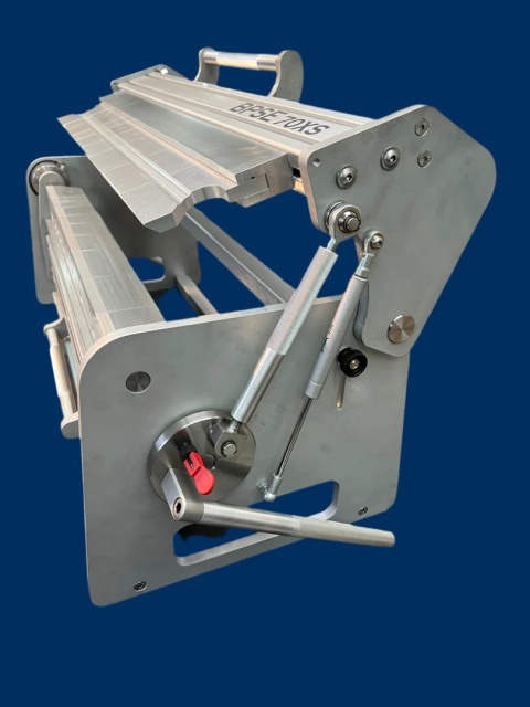 Zaginarka segmentowa Biro Profil BPSE-70XS – mobilna do blachy 700 mm