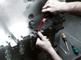 Zestaw 7szt kluczy trzpieniowych z kulką do śrub imbusowych, z magnetyzerem, 950/7 Hex-Plus Multicolour Magnet 1, Wera [05022534