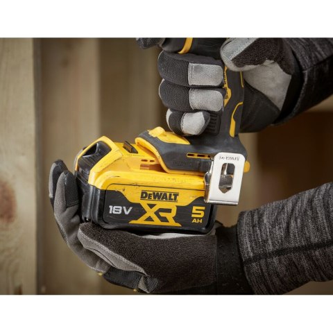 Akumulatorowa wiertarko-wkrętarka, 18V XR, DeWALT [DCD794P2T-QW] 2x5,0Ah