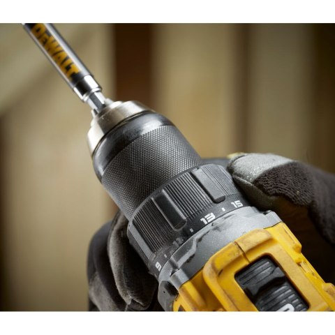 Akumulatorowa wiertarko-wkrętarka, 18V XR, DeWALT [DCD794P2T-QW] 2x5,0Ah