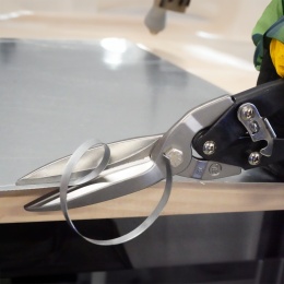 Nożyce ręczne MALCO AV33 Long Cut – uniwersalne do długiego cięcia blachy