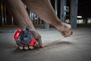Gruby sznur traserski Milwaukee 4932498391 30 m z czerwoną kredą