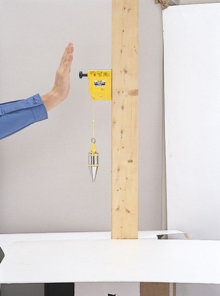 PZB400Y/D1 Tajima Pion murarski z automatycznym zwijaczem PLUMB-RITE 4,5m