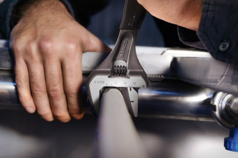 Klucz nastawny szwedzki 218mm z dwustronną szczęką i z szerokim rozstawem szczęk 39mm Ergo Bahco [9031P]