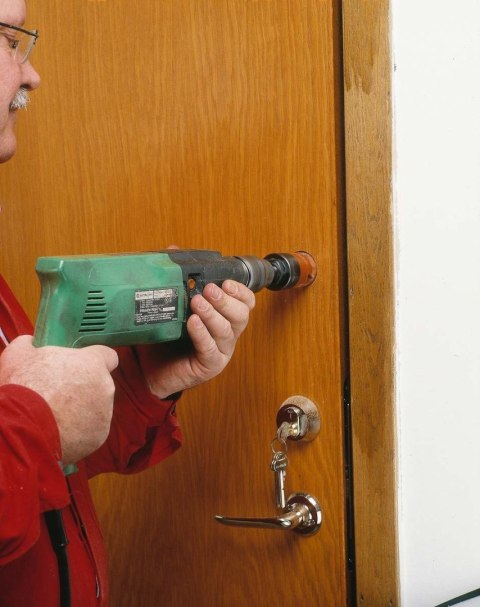 Otwornica węglikowa do cegły, gazobetonu, drewna, płytek ceramicznych i włókna szklanego 32mm Bahco [3832-32]