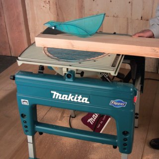 Pilarka stołowa/ukośnica 260/30mm, 1650W, Makita [LF1000]