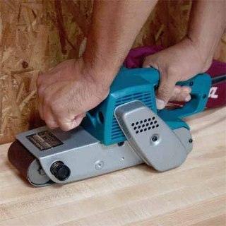 Szlifierka taśmowa typu czołg, 850W, 76x610mm, Makita [9924DB]