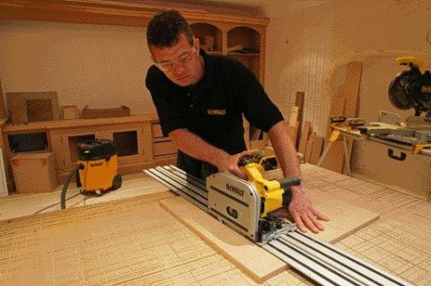 Pilarka tarczowa / zagłębiarka + szyna prowadząca 1,5m, 165/20mm, 1300W, DeWalt [DWS520KTR-QS]