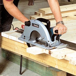 Pilarka tarczowa 270/30mm, 2100W, Makita [5103R]
