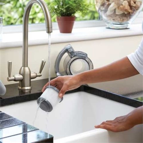 Akumulatorowy, bezworkowy odkurzacz ze stacją ładującą 18V Li-Ion 1x1,5Ah Dustbuster Flexi Black+Decker [PD1820L-QW]