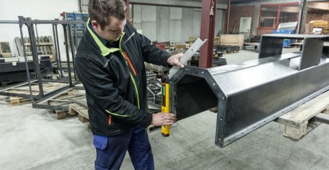 Elektroniczny kątomierz cyfrowy / przymiar kątowy / poziomica 45cm, TECH 700 DA Stabila [18903]