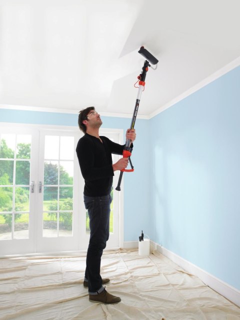 Wałek malarski ze zbiornikiem na farbę na wysięgniku Black+Decker [BDPR400-XJ]