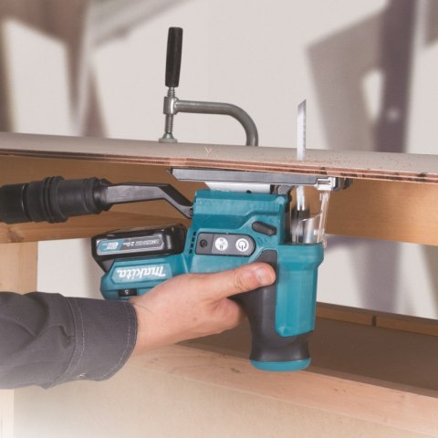 Akumulatorowa wyrzynarka z podcinaniem, 10,8V/12V Max CXT Li-ion 2x4,0Ah Makita [JV102DSMJ]