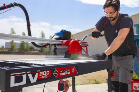 Elektryczna przecinarka na mokro do płytek 106cm, DV-200 1000, Rubi [54911]