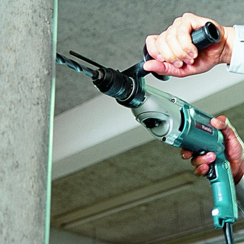 Elektryczna dwubiegowa wiertarka udarowa 720W, Makita [HP2051HJ]