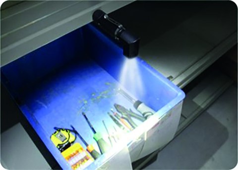 Lampa inspekcja LED + UV, do wykrywania zadrapań, cząstek zanieczyszczeń i wycieków oleju, Hesse KG, HUV 1.180 [488990]