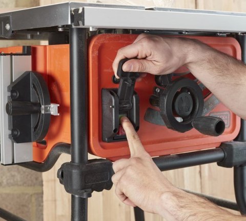 Uniwersalna pilarka stołowa 254/30mm, 1800W, Black+Decker [BES720-QS]