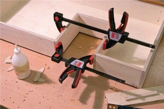 Ścisk uniwersalny jednoręczny szybkomocujący 150x80mm, 170-360mm, 2000N, Bessey [EZS15-8]