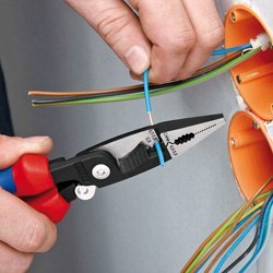 Szczypce 6-cio funkcyjne dla elektroinstalatorów z blokadą Knipex [13 91 200]