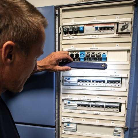 Akumulatorowa lampka inspekcyjna, 300 lm, STICK LITE M, Scangrip [03.5666]