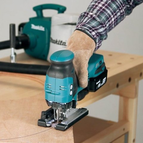 Akumulatorowa wyrzynarka 18V Li-ion, 2 x 5,0 Ah, Makita [DJV181RTJ]