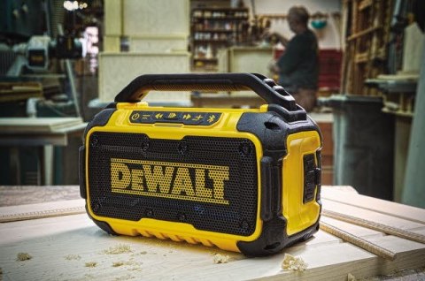 Głośnik akumulatorowy z Bluetooth, USB, 10,8V/14,4V/18V DeWALT [DCR011-XJ]