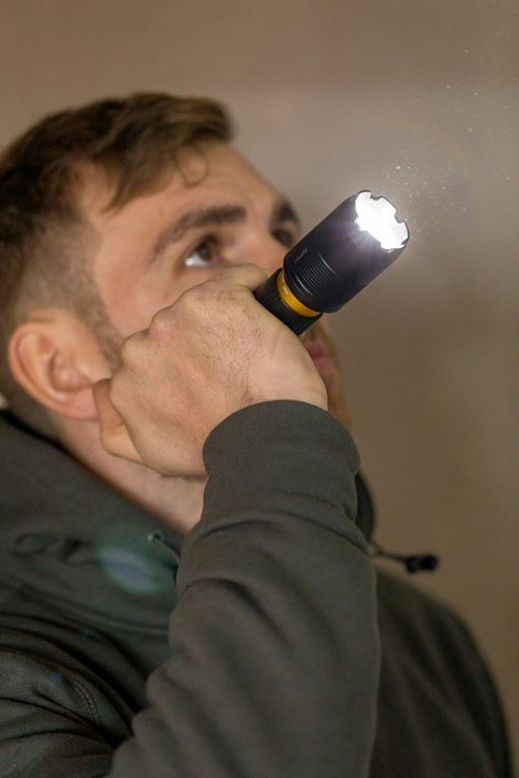 Latarka LED 350 lumenów, FM, Stanley [FMHT81511-0]