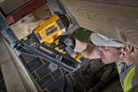 Akumulatorowa gwoździarka, 18V, 2x5.0Ah, DeWalt [DCN693P2-QW]