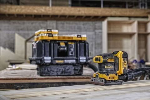 Akumulatorowa szlifierka oscylacyjna 18 V XR, DeWalt [DCW200N-XJ]