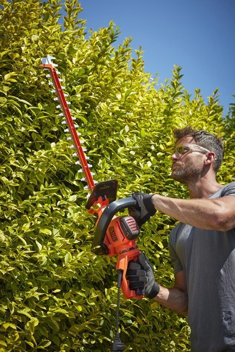 Elektryczne nożyce do żywopłotu 60cm, 650W Black+Decker [BEHTS551-QS]