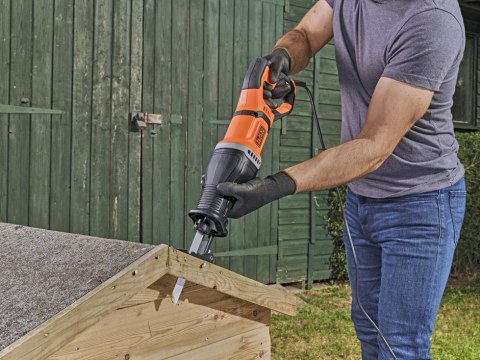 Piła szablasta/bagnetowa 750 W, Black&Decker [BES301-QS]