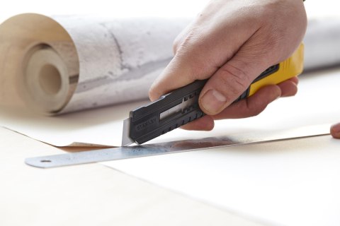 Nóż z wymiennym, łamanym ostrzem 18mm, Stanley [0-10-151]