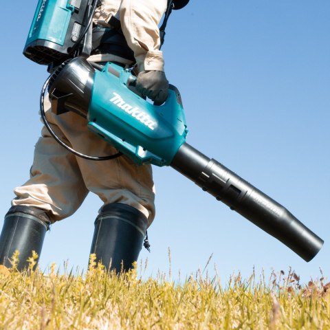 Akumulatorowa dmuchawa do liści 36V Makita [UB001CZ] Li-Ion