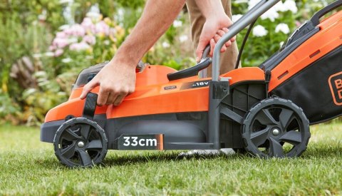 Akumulatorowa kosiarka 33cm, 2x18V, 2x4,0Ah Black+Decker [BCMW33184L2-QW]