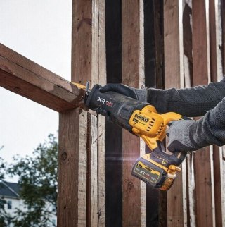 Akumulatorowa piła szablasta 18V XR FLEXVOLT ADVANTAGE DeWalt [DCS386NT-XJ]