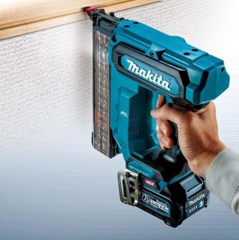 Akumulatorowa sztyfciarka 15-40mm Makita [FN001GZ] 40V max, Li-Ion, XGT