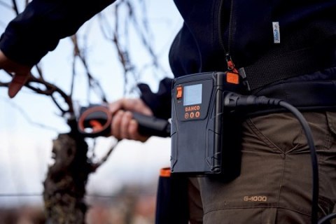 Akumulatorowy sekator ogrodniczy 35mm; 43,2V Bahco [BCL23] 3,4Ah, Li-Ion