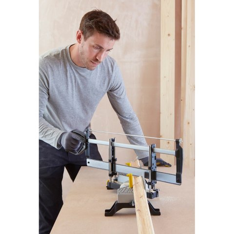 Przyrżnia nastawna z piłą, Stanley [1-20-800] do precyzyjnego cięcia