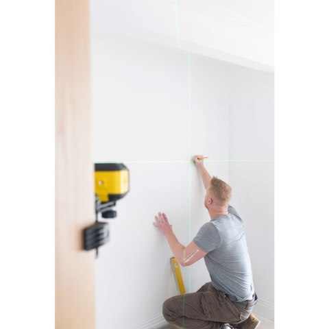 Samopoziomujący laser krzyżowy z wiązką zieloną, CUBIX, Stanley [STHT77499-1] zasięg do 16m,