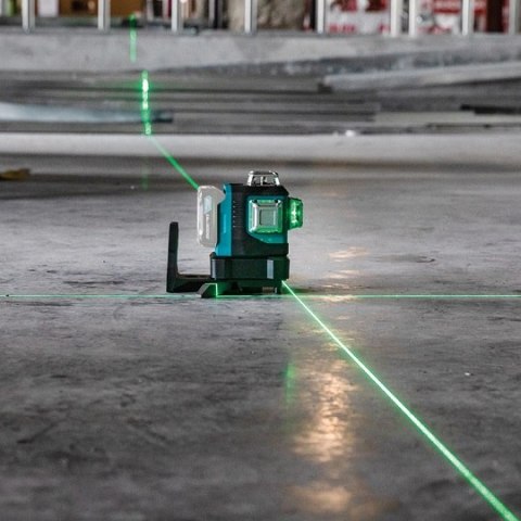 Akumulatorowy laser obrotowy 360° z wiązką zieloną, 35/70 m, Makita [SK700GD] 12V max, Li-Ion, CXT