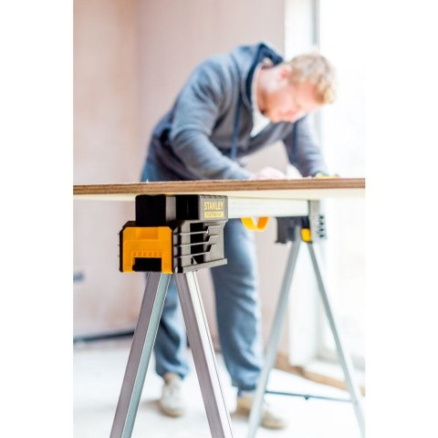 Metalowe kobyłki warsztatowe / stojaki 2 szt. FATMAX, Stanley [FMST1-75763]