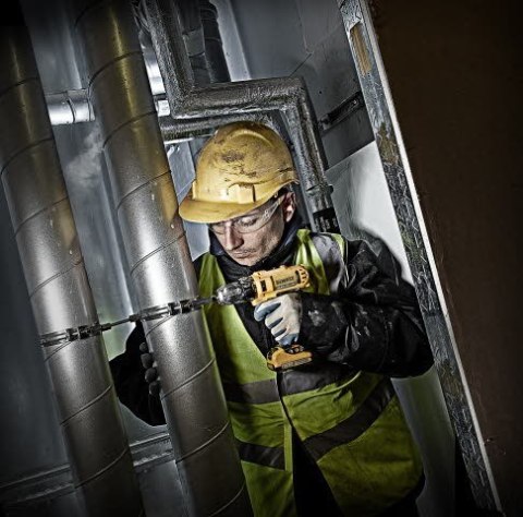 Wiertarko-wkrętarka akumulatorowa DeWALT [DCD716D2-QW] 12V Li-Ion, 2x2,0Ah