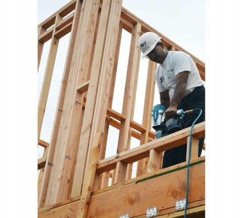 Gwoździarka pneumatyczna do gwoździ 45-90mm Makita [AN902]